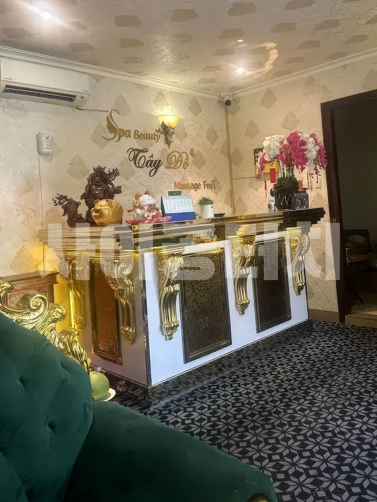 프론트 데스크 전경